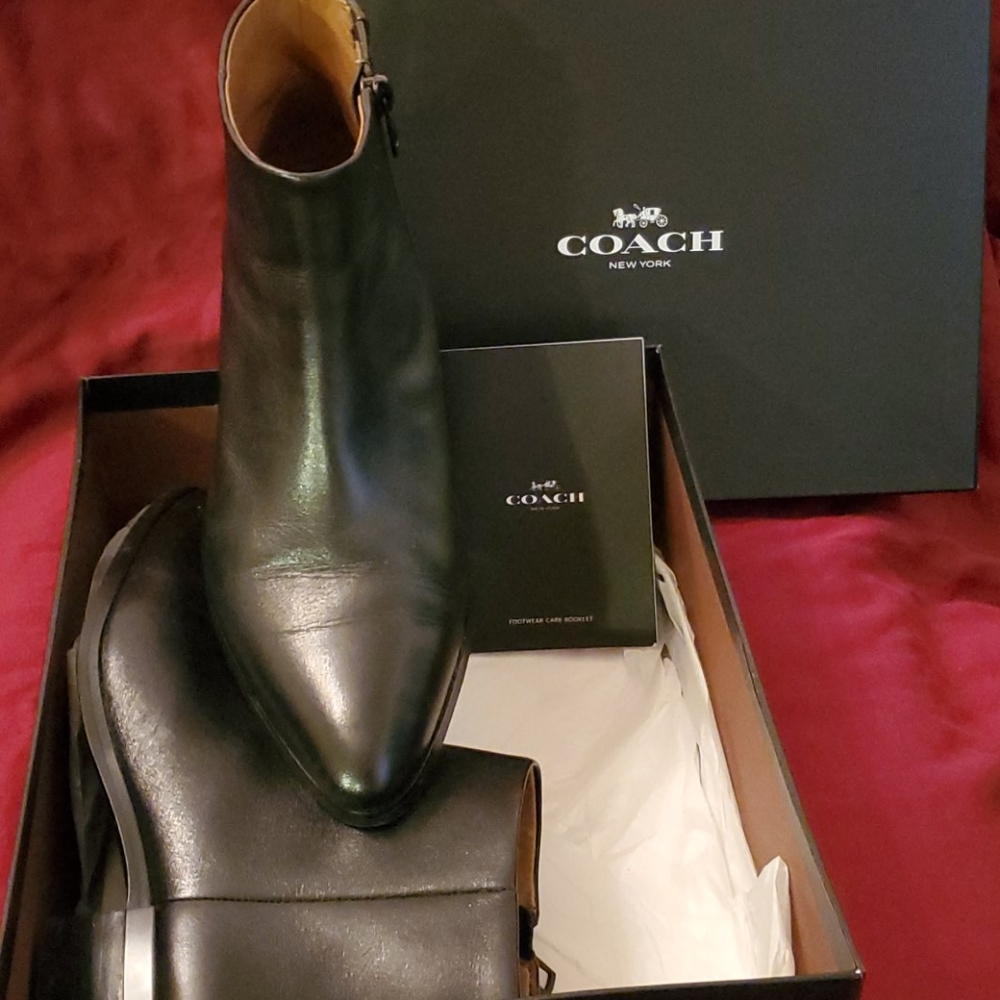 COACH New York (Bootie Boot) - Picture 2 of 9